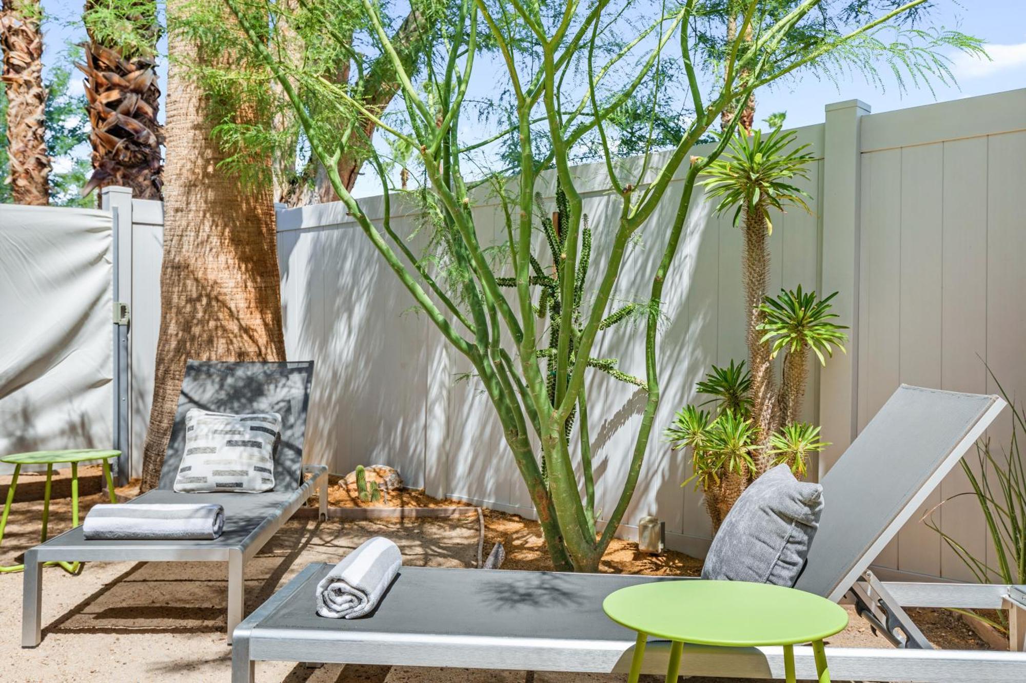 The Weekend Palm Springs Hotel ภายนอก รูปภาพ